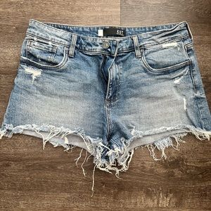 Kut from the Kloth Jean Short